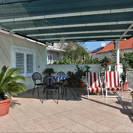 Lidija Mit Terrasse Und Meerblick By Interhome Dubrovnik