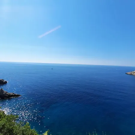 Daire Lidija Mit Terrasse Und Meerblick By Interhome