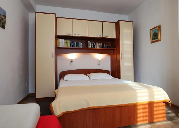 Apartment Lidija Mit Terrasse Und Meerblick By Interhome Dubrovnik