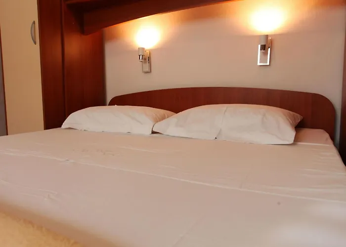 Lidija Mit Terrasse Und Meerblick By Interhome *